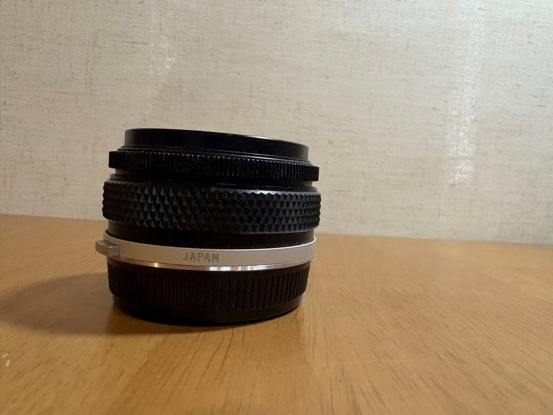 オリンパス OMSYSTEM ZUIKO AUTO-W 1:2.8 f=28mm