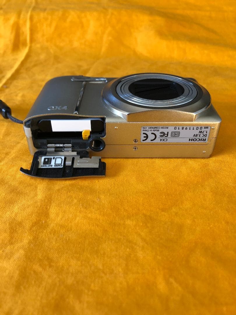 デジタルカメラ RICOH CX4
