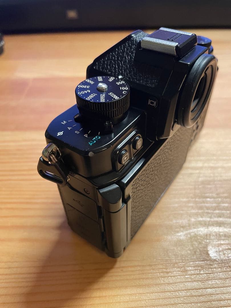 Nikon zf ボディ