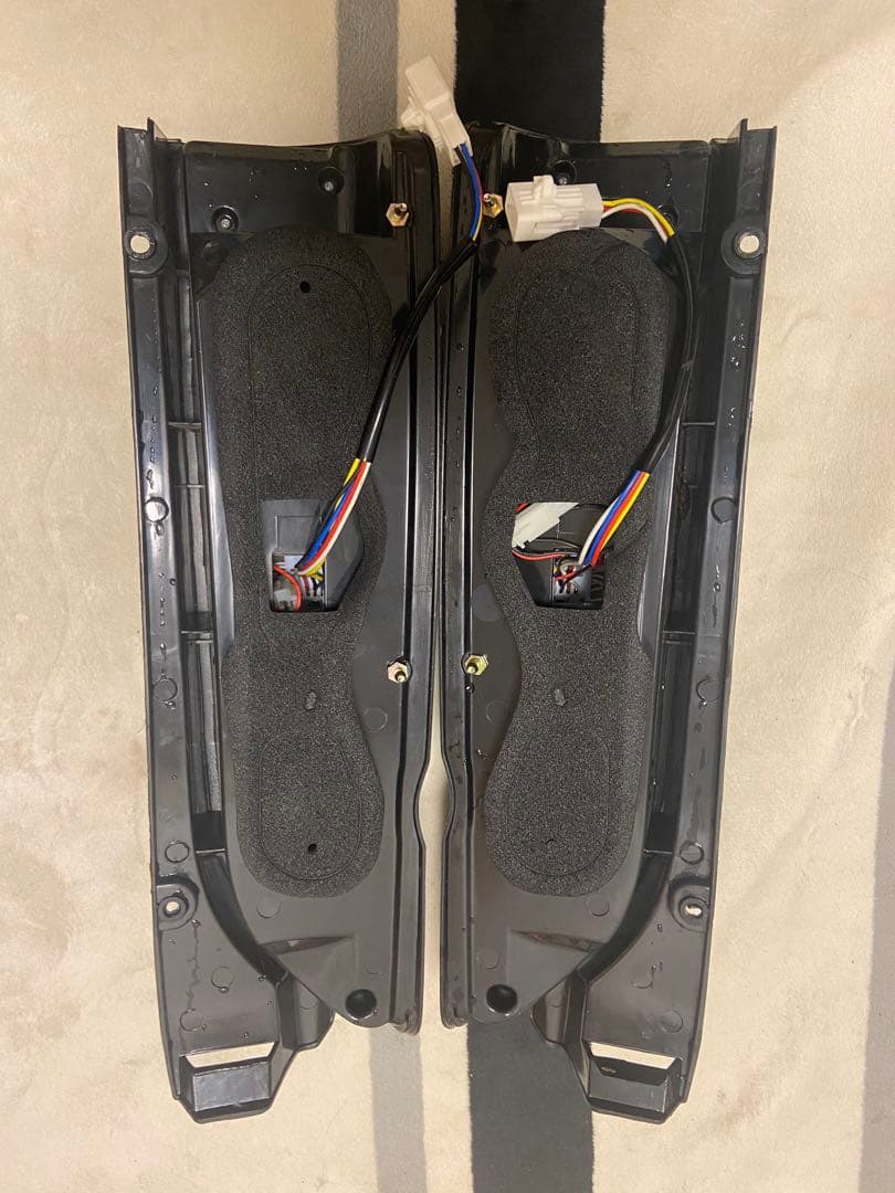 LEDテールランプ スモーク 2個セット