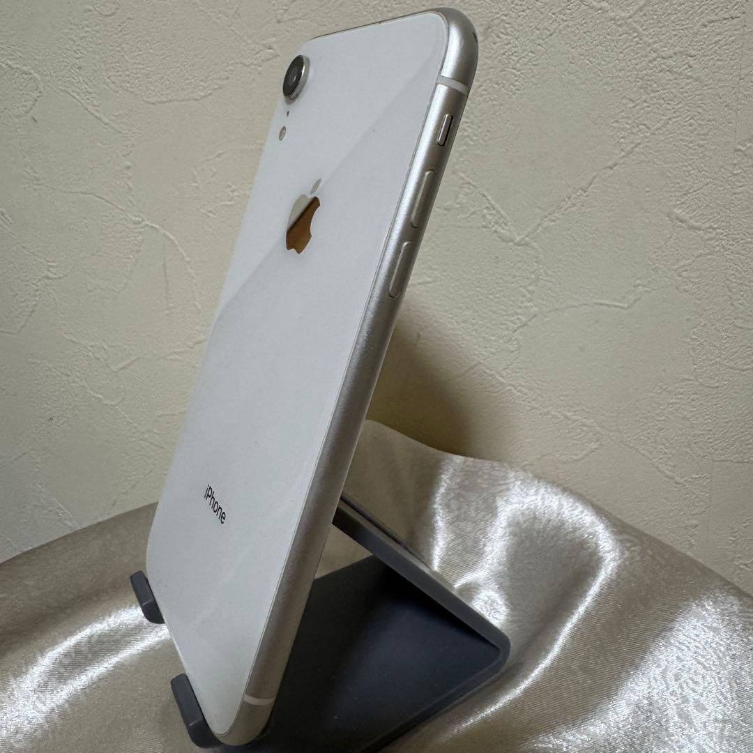 Apple iPhone XR ホワイト 本体 64GB SIMフリー