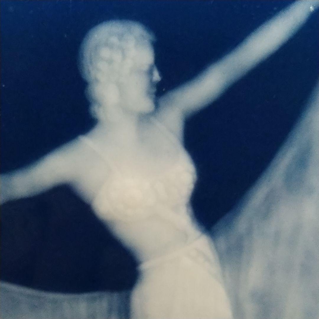 リモージュ（Limoges）額装陶板画・パテシュールパテ『壇上の踊り子』