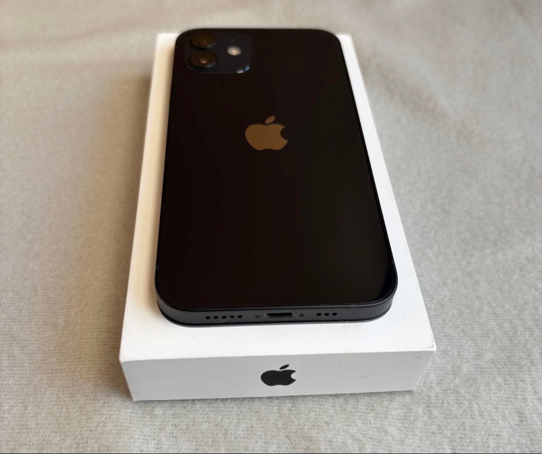 iPhone12 本体 64GB バッテリー77% SIMフリー　ブラック