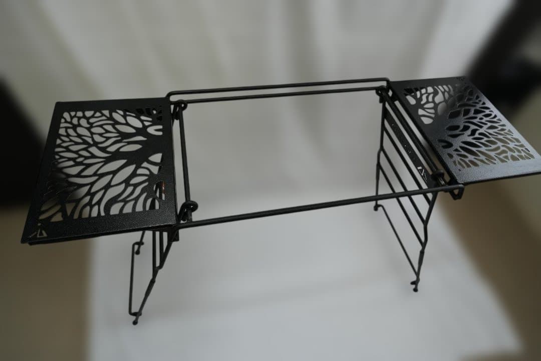 葉月　BLACKDESIGN　プレート２枚付き（ツリー柄）