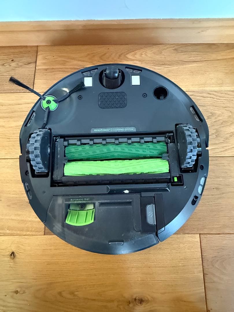 iRobot ロボット掃除機 本体 ブラック Roombaj7+ j755860