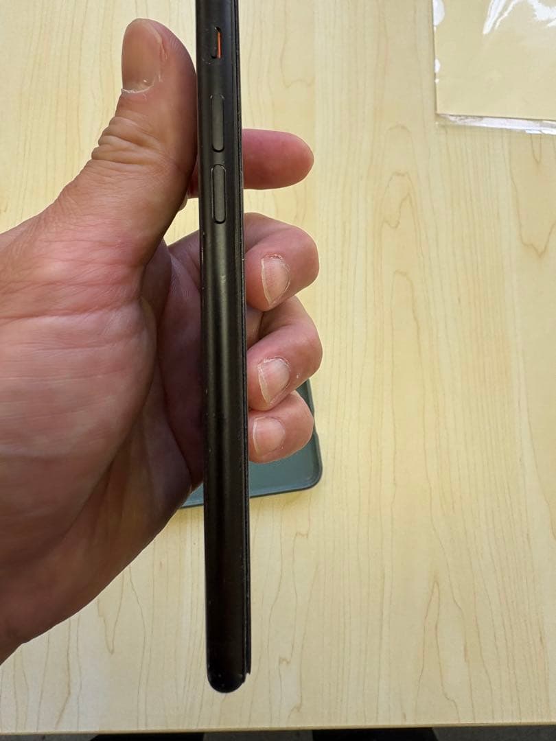 iPhoneSE 第2世代 64GB ブラック