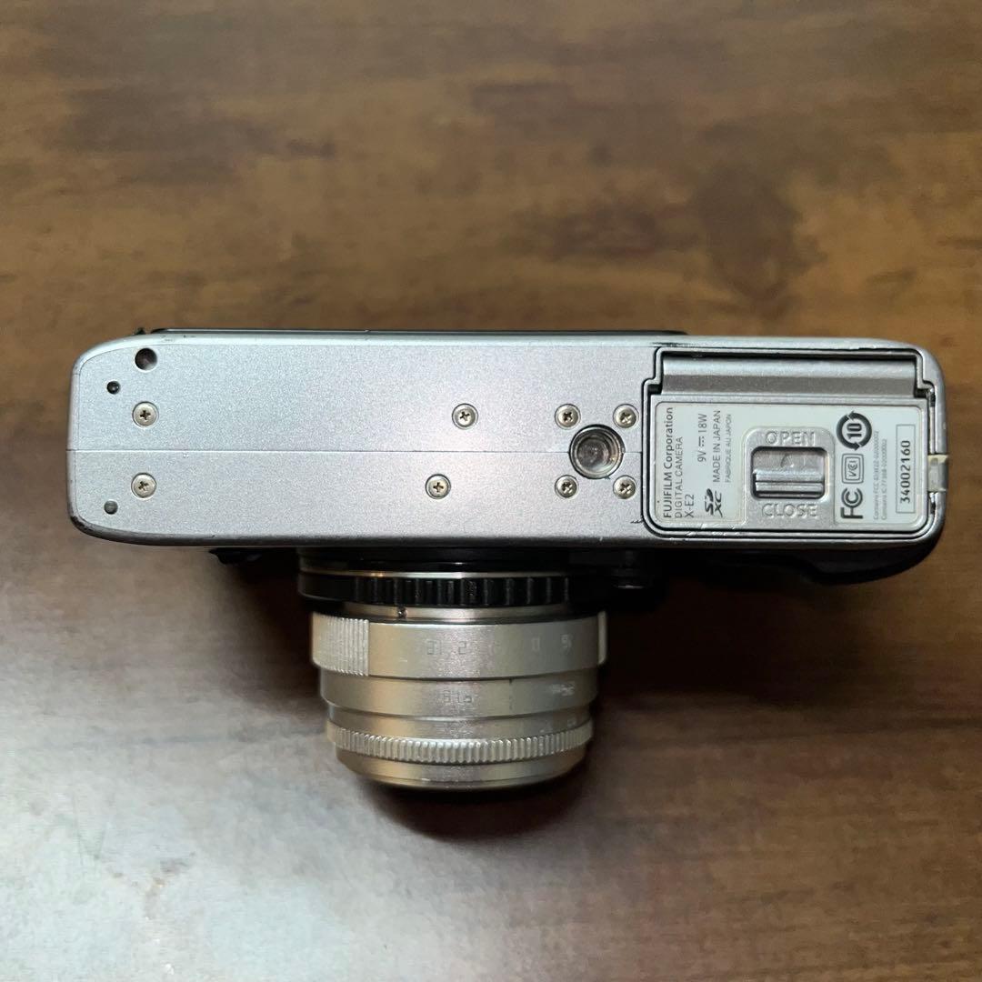 FUJIFILM X-E2 シルバー　レンズ2本付き