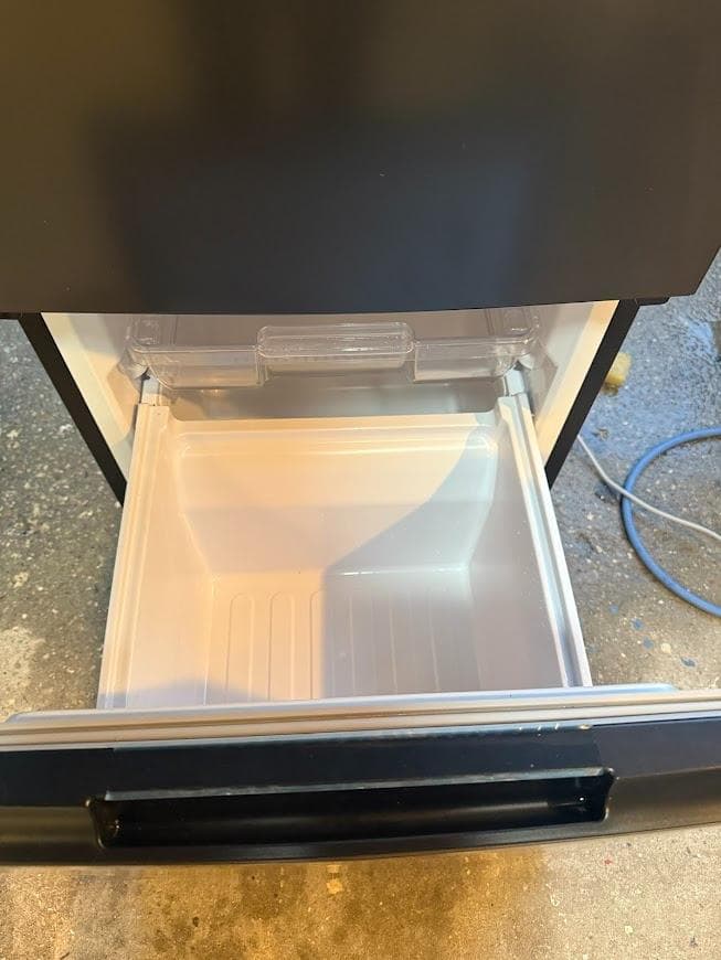 大阪府配送無料！SHARP 2ドア 冷蔵庫 2022年 家電 キッチン 動作品