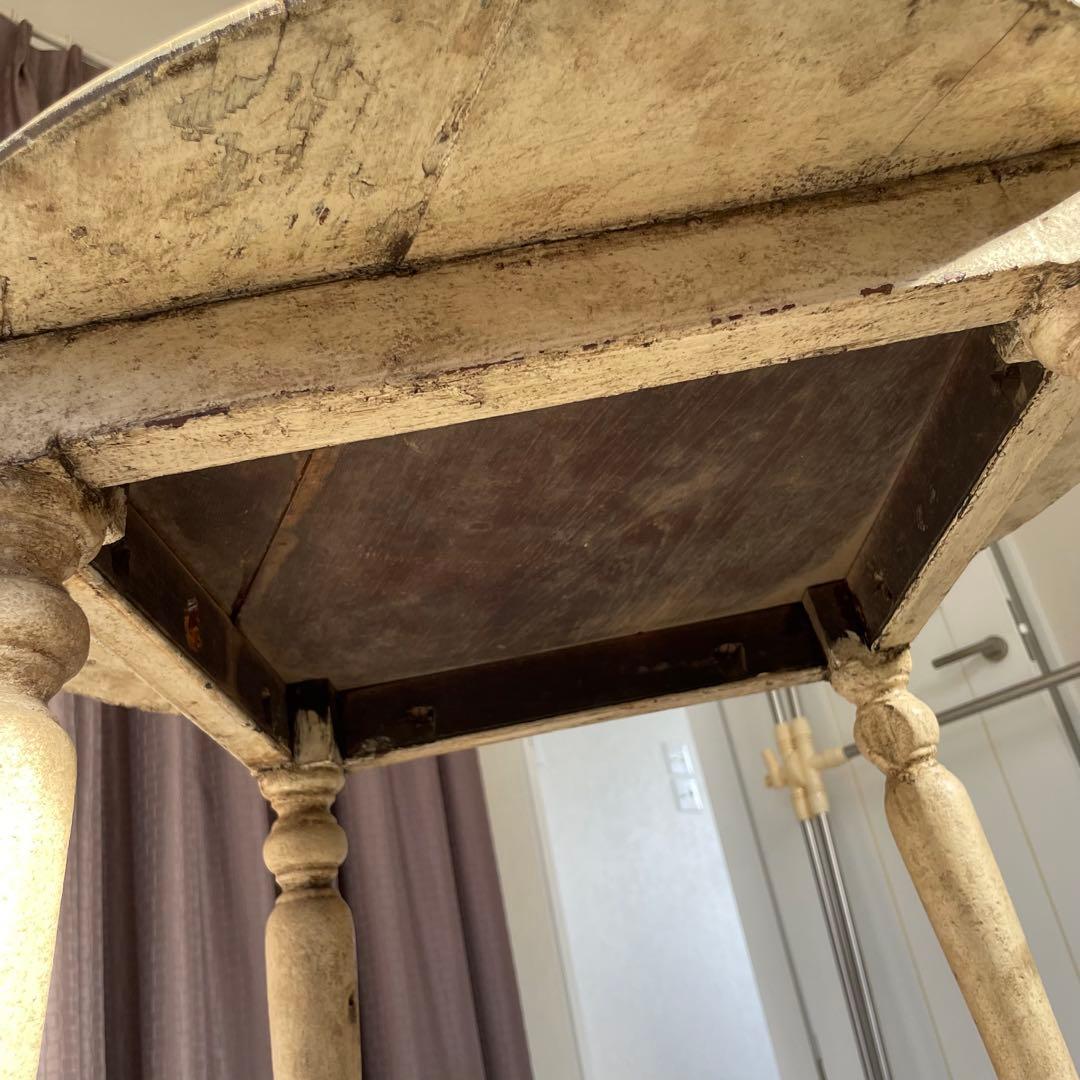 【希少】クリーム色の円形木製カウンターテーブル　アンティーク白丸　ビンテージ