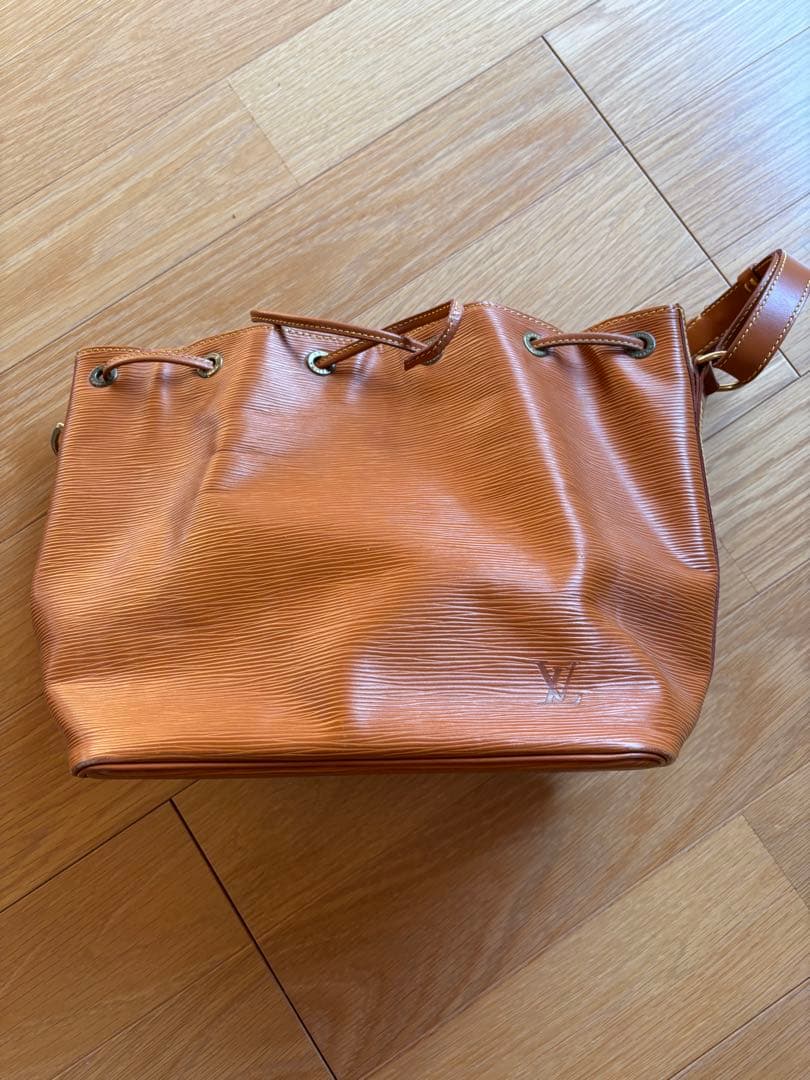 ヴィトンバケットバッグ ブラウン