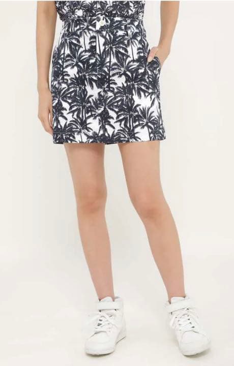 正規品パーリーゲイツ未使用品スカートサイズ00