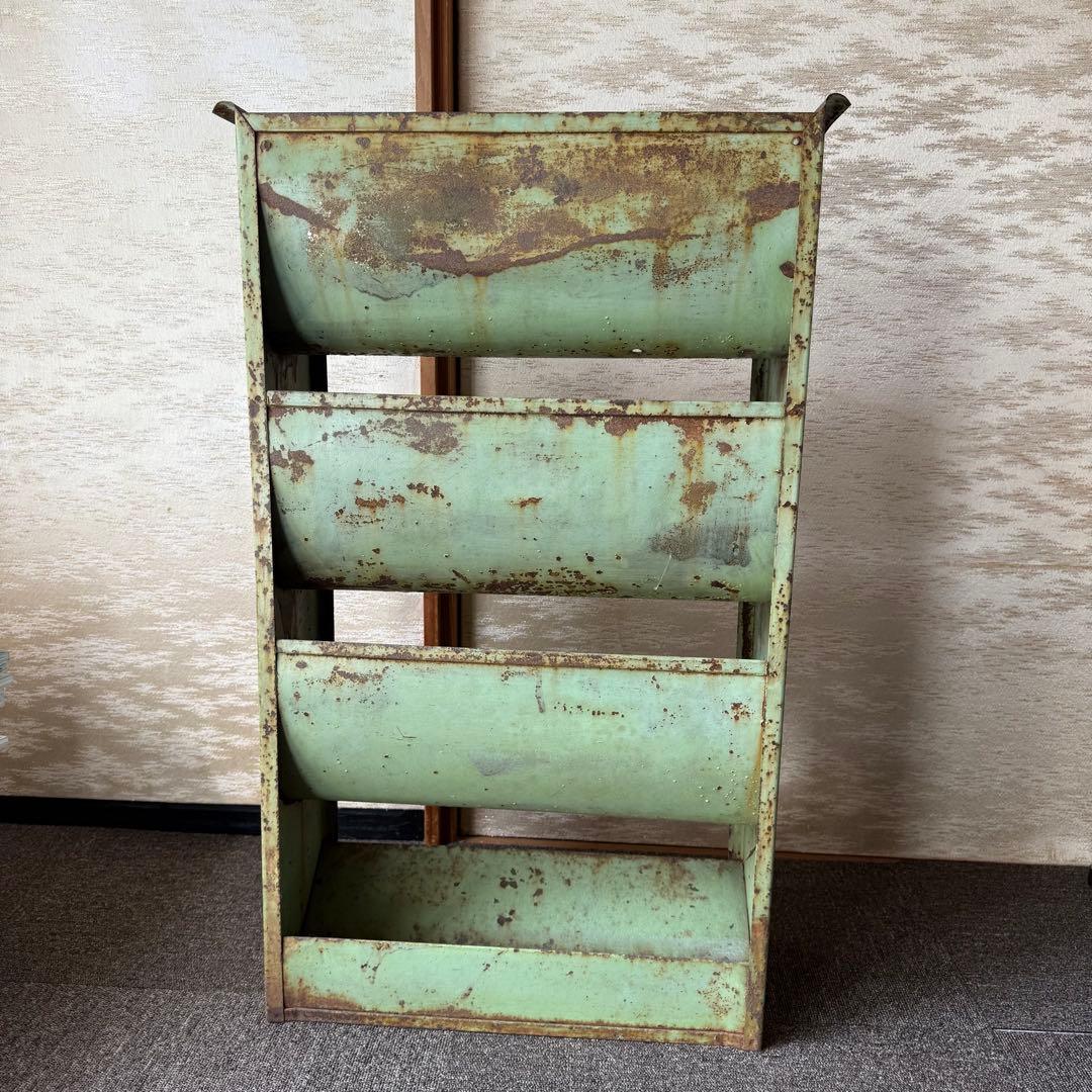 イギリス製　スチールラック　ビンテージ　アンティーク