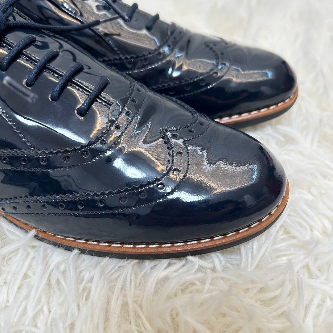 未使用級　アシックスペダラ　エナメルウィングチップシューズ　ネイビー　24.5