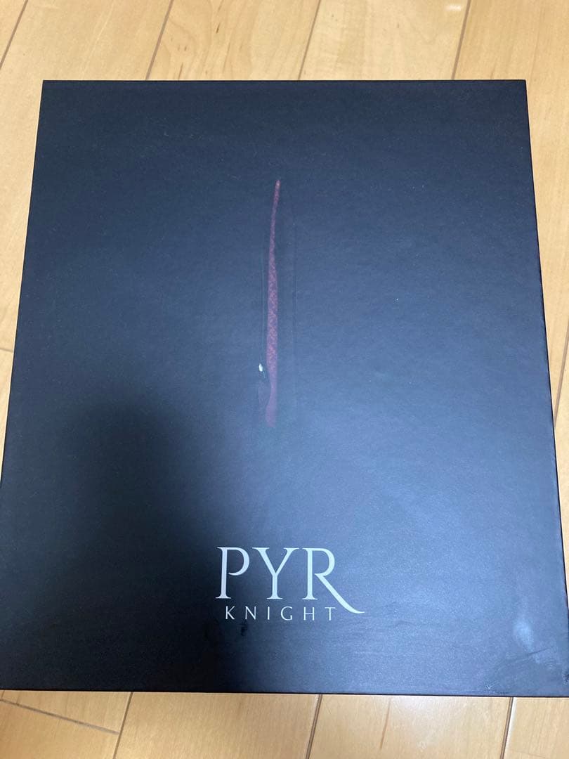 パイラナイト　正規品　美品