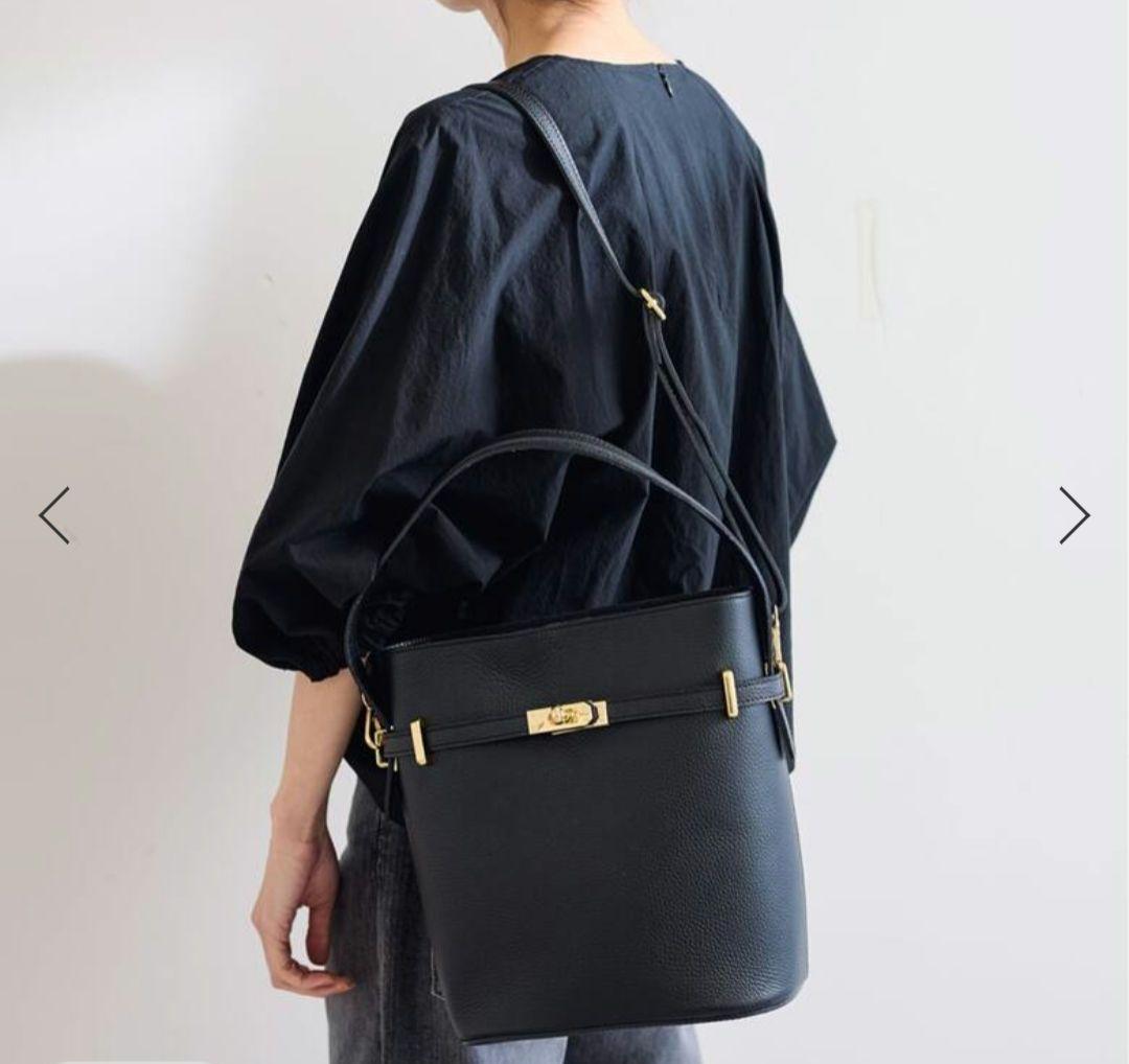 訳あり新品　AULENTTI　ワンハンドル金具付きbasketバック　牛革