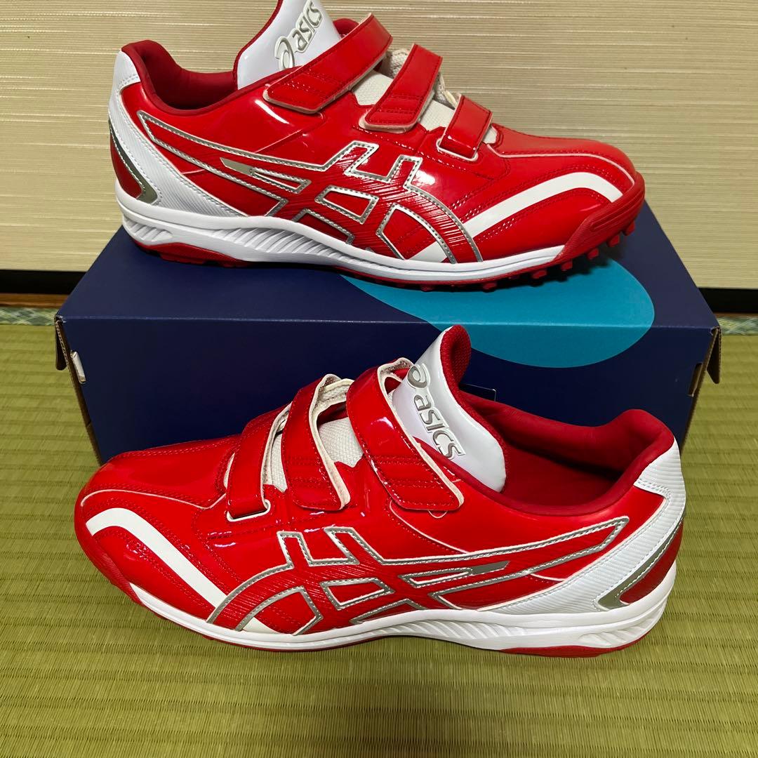 asicsベースボール　トレーニングシューズ 28.5cm レッド