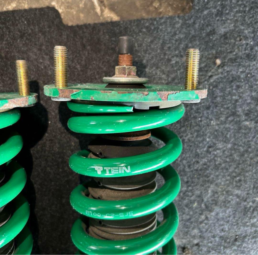 TEIN車高調 AWS210/grs200 2wd用