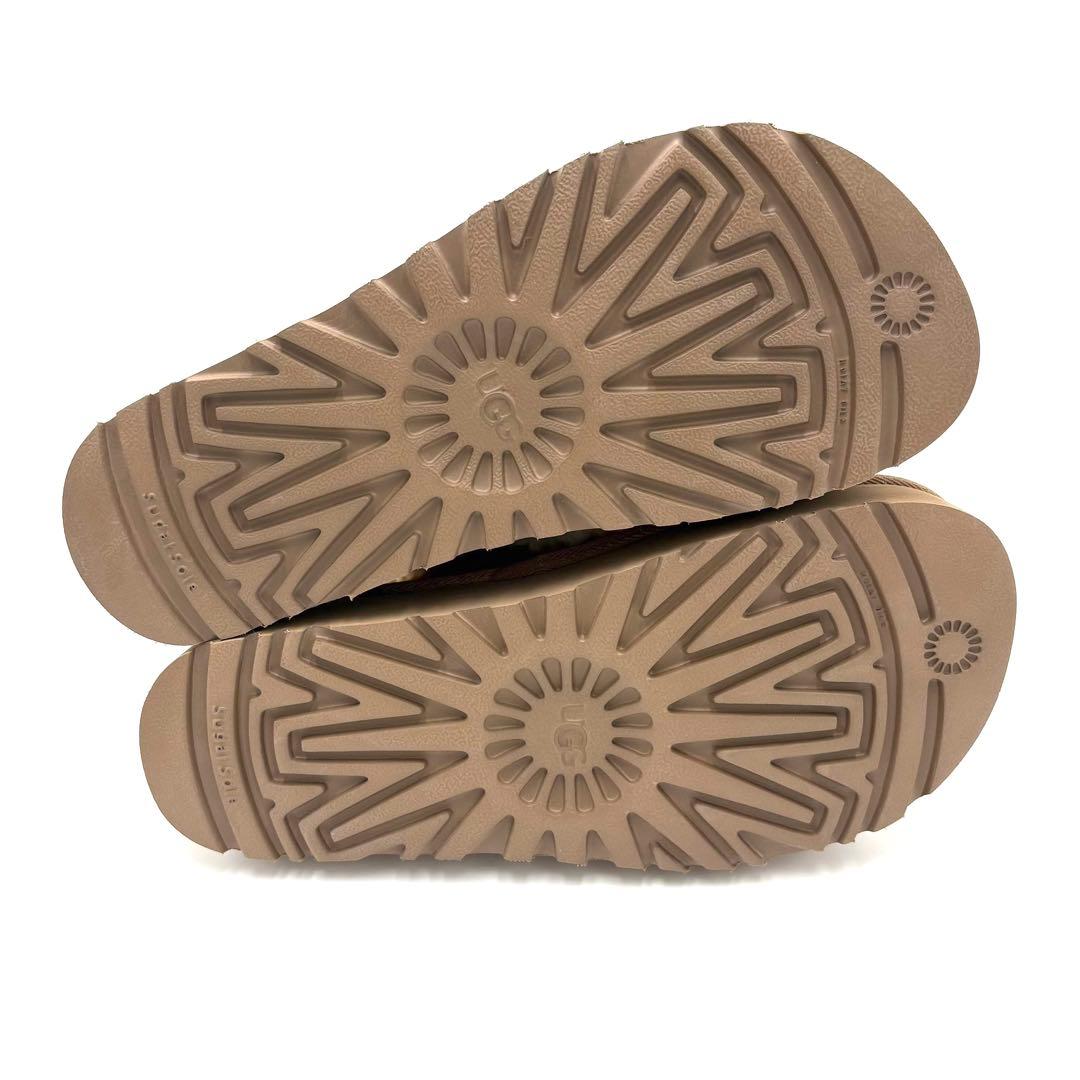 新品未使用✨️UGG アグ 厚底 ファーサンダル もこもこ スリッパ 23cm