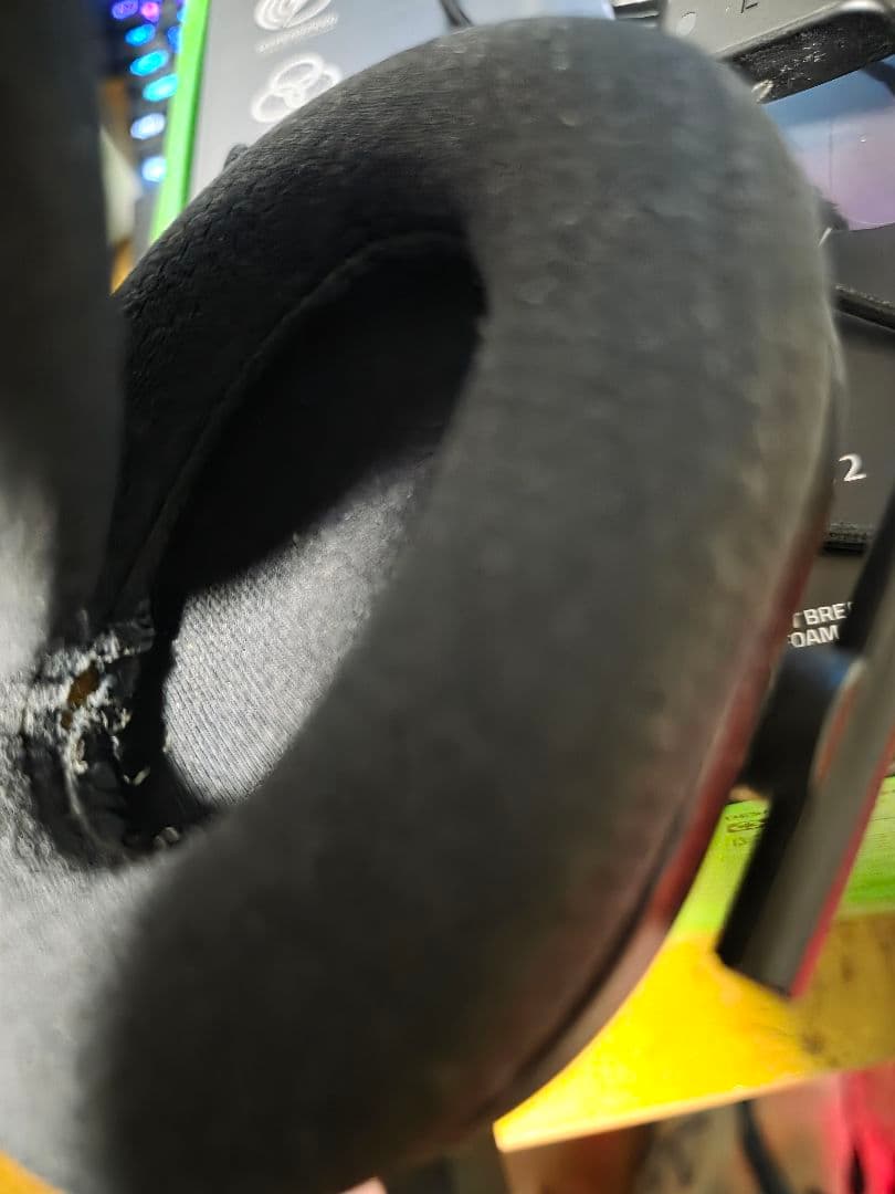 Razer BlackShark V2 Pro ワイヤレスゲーミングヘッドセット