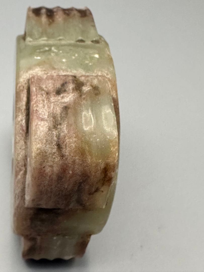 新石器時代　翡翠　中国　彫刻　古美術　古物　天然石　インテリア　置物　根付