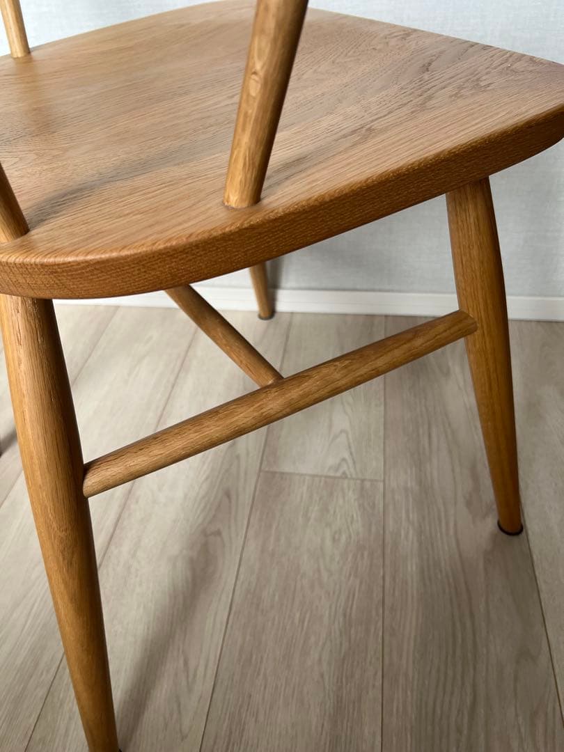 無印良品　ブナ材アームチェア　丸脚