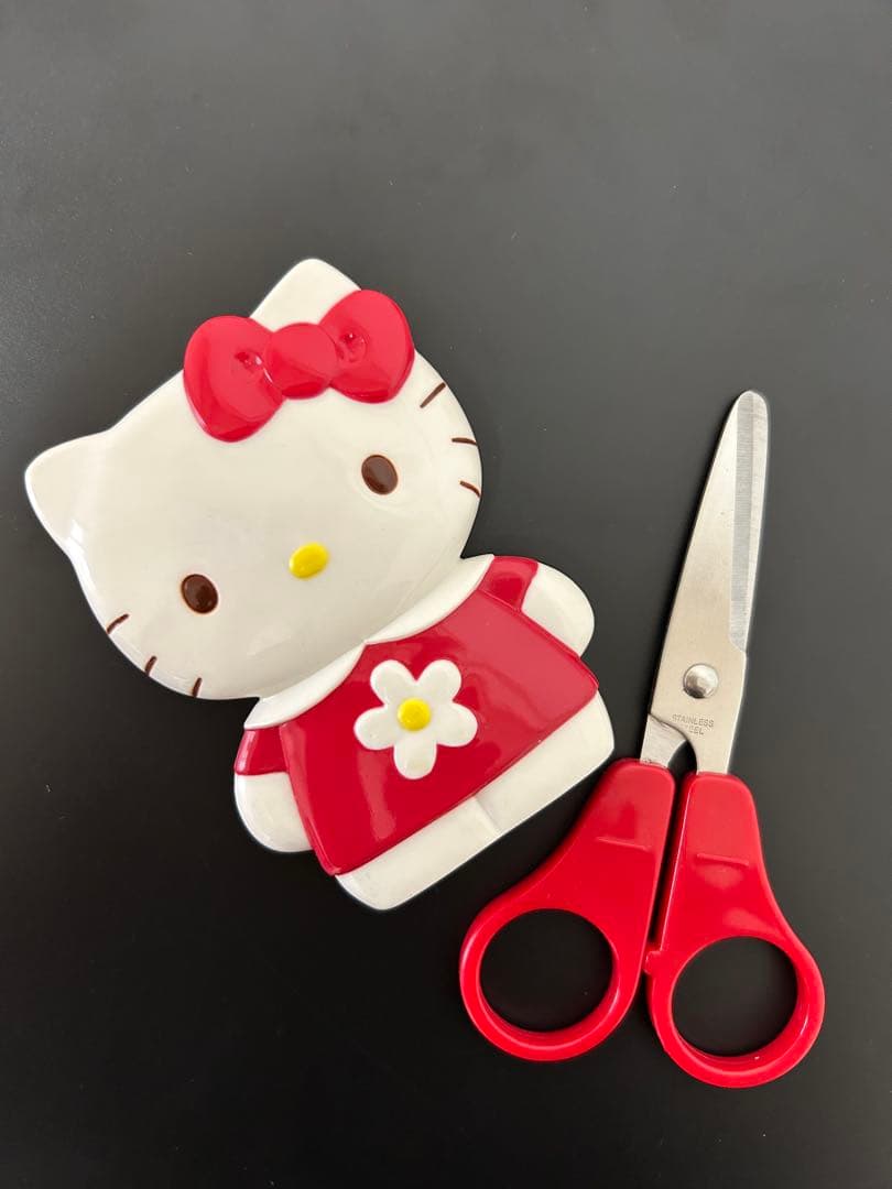 ハローキティ はさみ 2002年
