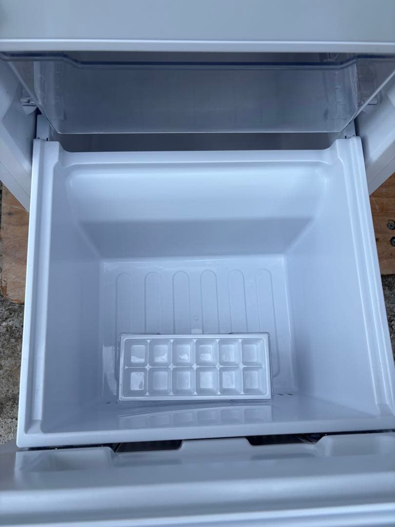 SHARP 冷蔵庫 SJ-D18H-W 179L 2022年製 全国送料無料