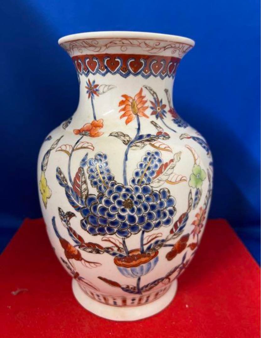 中国古美術　清時代金彩.粉彩花卉花瓶　【大清同治年製】在銘　古美術y201