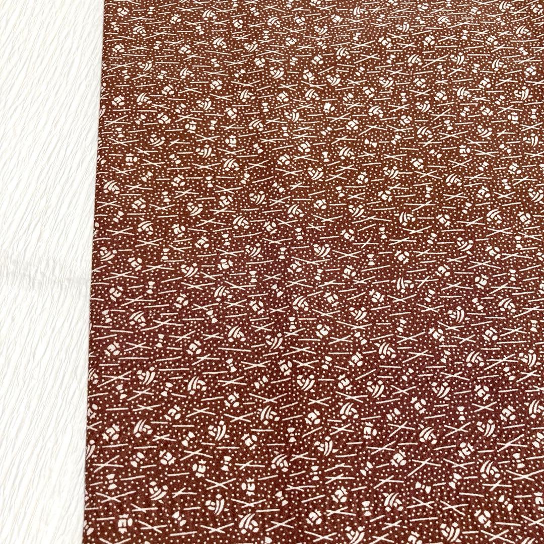 【美品✨】東レシルック　さんび　洗える着物　小紋　雀色　宝尽くし　吉祥文様D3