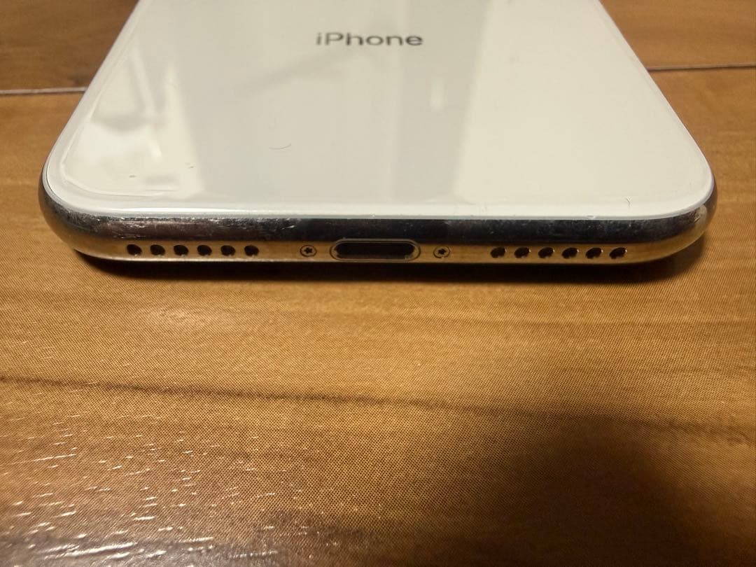Apple iPhone X シルバー