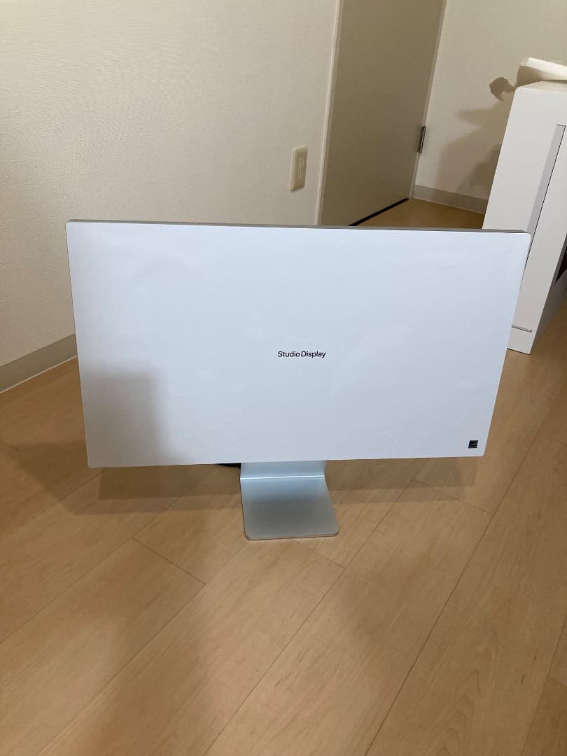 【美品】Apple Studio Display 標準ガラス／傾き調整スタンド