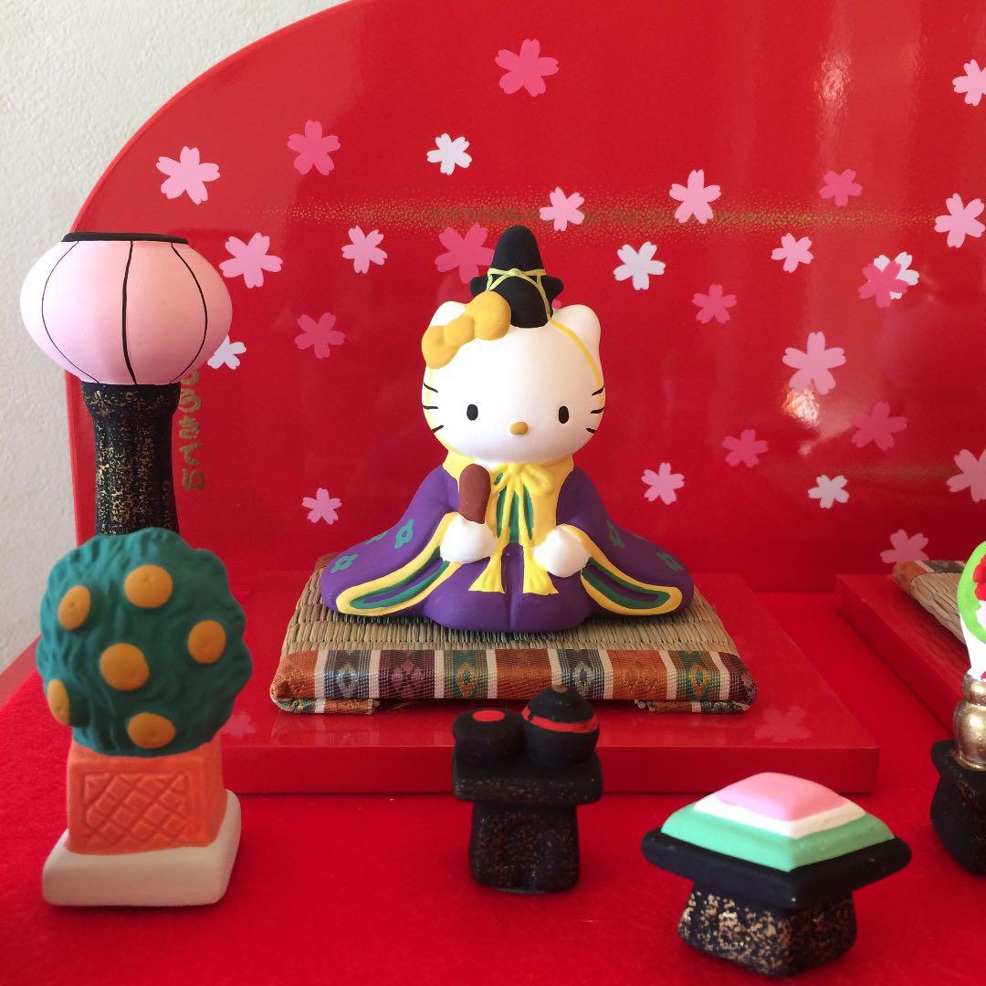 ハローキティー　雛人形