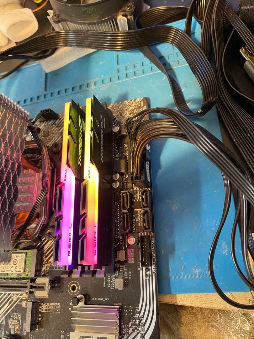 G.SKILLTRIDENT Z RGBDDR416GB X 2枚3200ghz