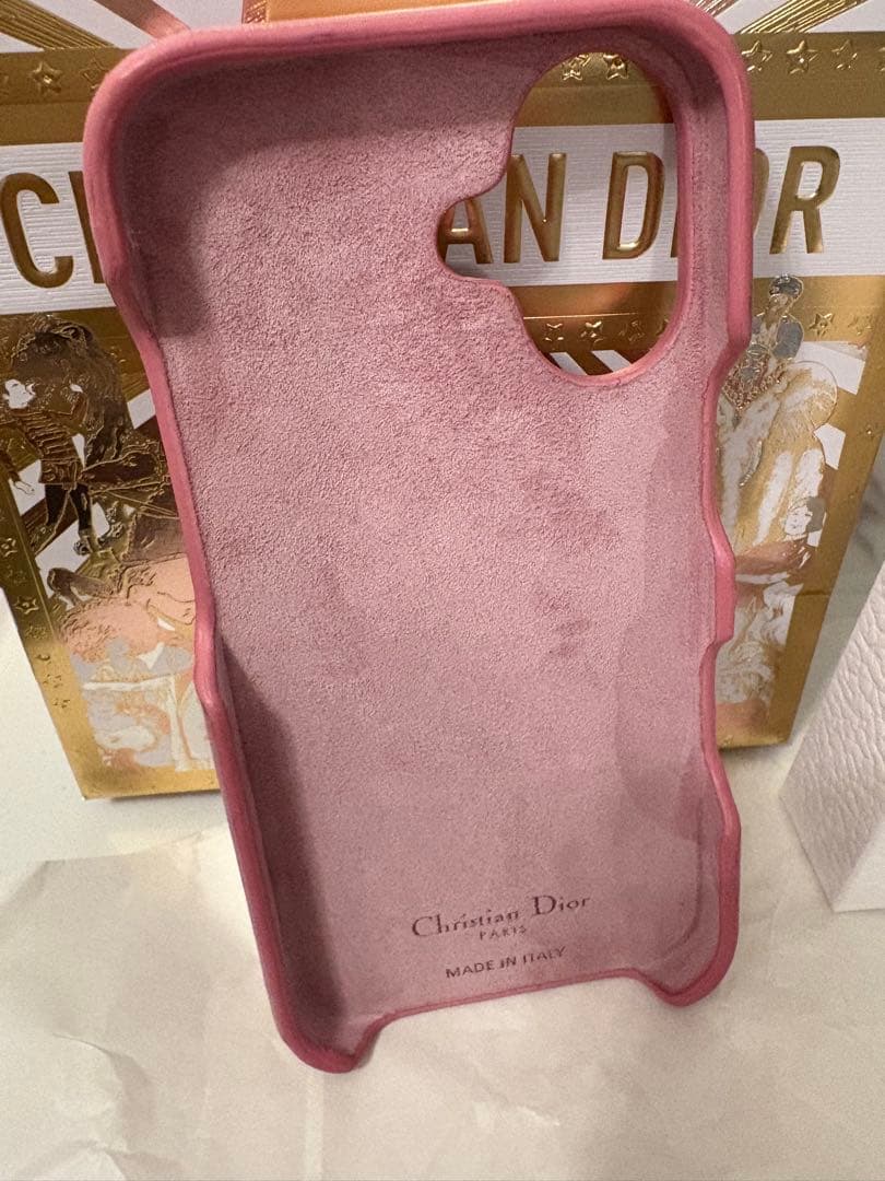 ✨最新機種！未使用級✨Dior　LADY DIOR　iPhone16ケース　羊革