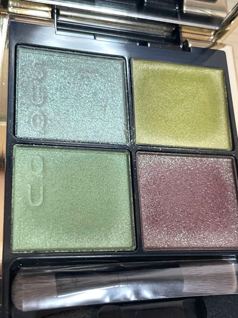 SUQQU シグニチャー カラーアイズ124 日輪葉 限定色