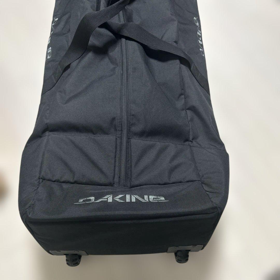 美品　ダカイン　DAKINE スノーボードバッグ 大型 キャリー