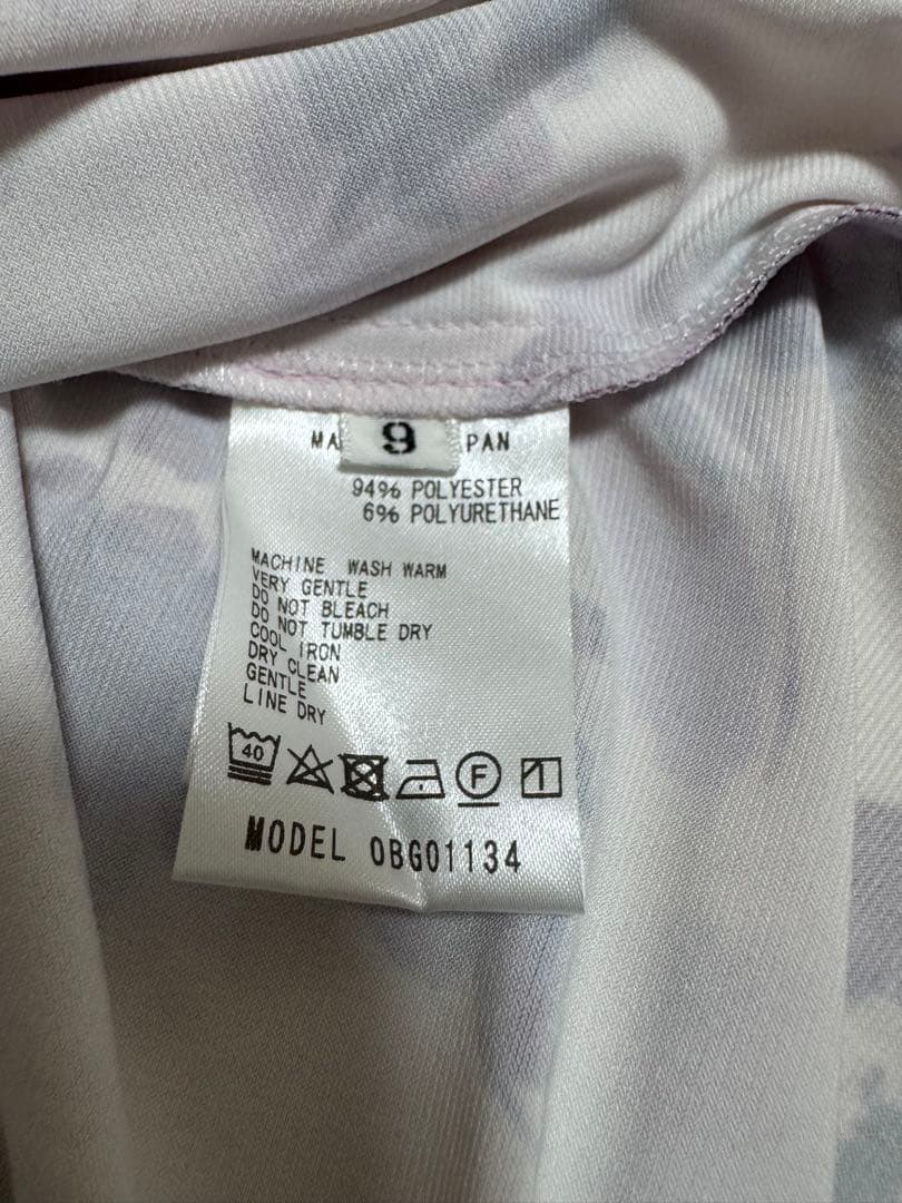 kay me 七分袖ワンピース　花柄　カシュクール風