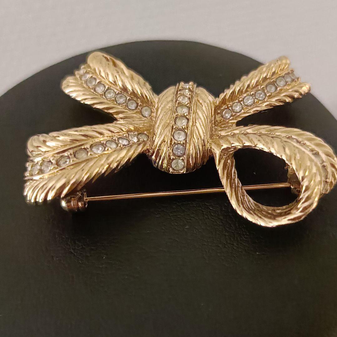 ディオール　リボン　ブローチ　ゴールド