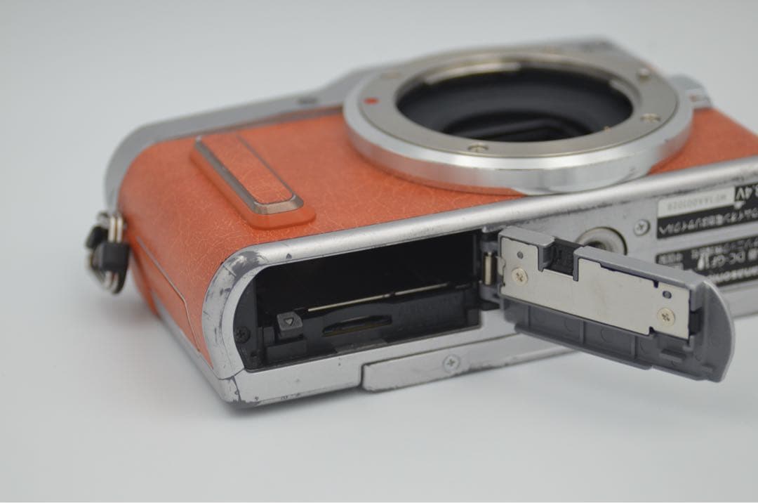 LUMIX DMC GF10 オレンジ 14-42mm