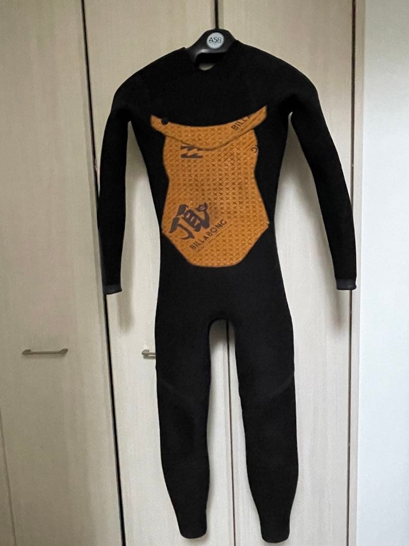 最終値下げ‼️ビラボンセミドライスーツ
