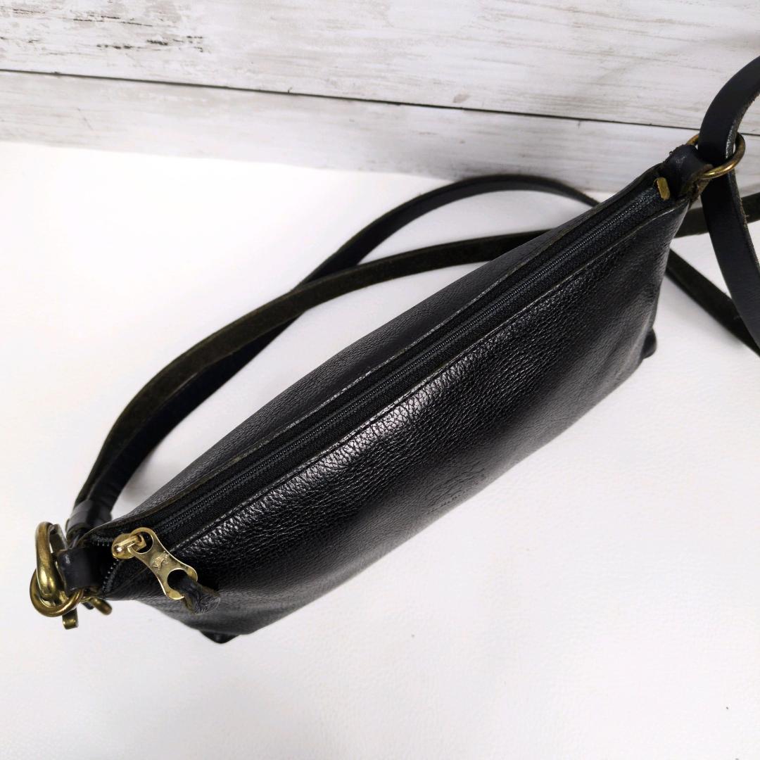 イルビゾンテ　ショルダーバッグ　ハンドバッグ　ブラック　2way　シボ