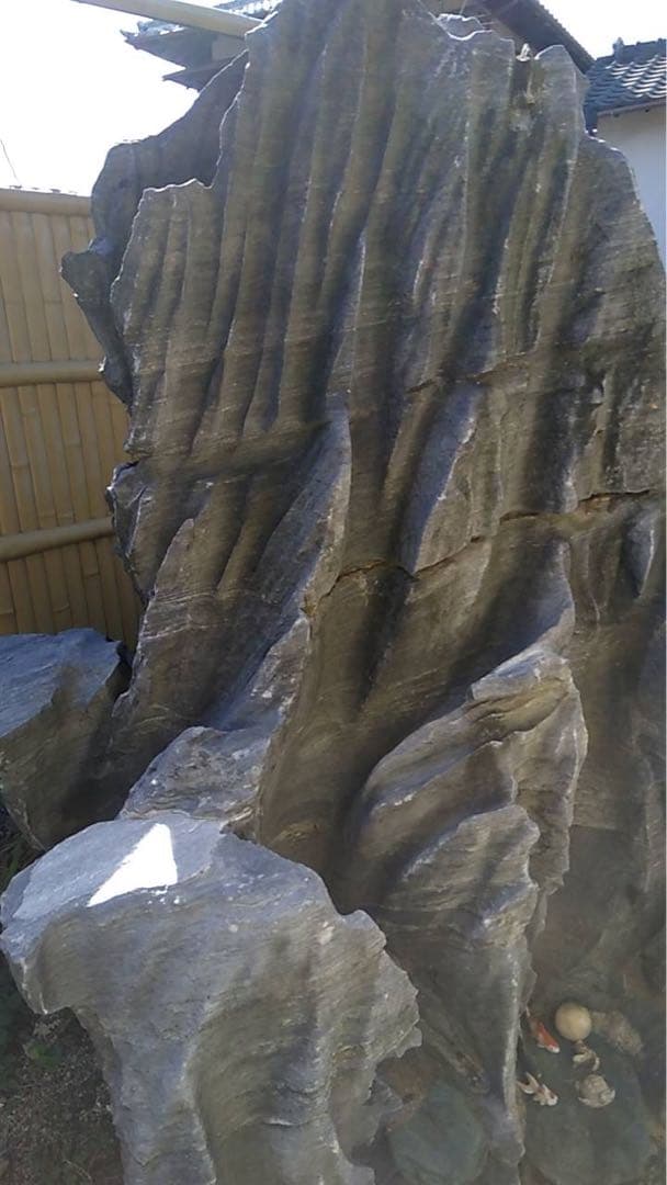 ⭐︎日本庭園にどうぞ⭐︎ 庭石高さ約2m