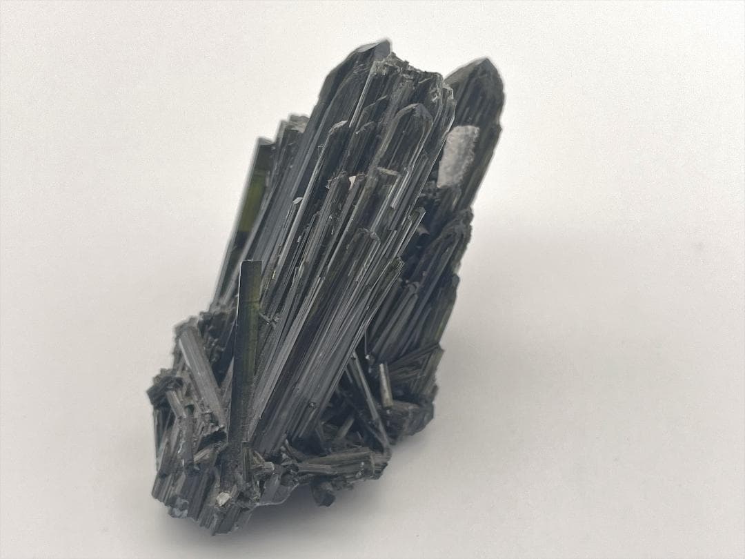 原石（トルマリン）