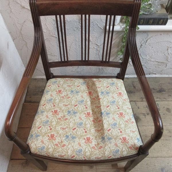 イギリス アンティーク 家具 アームチェア ダイニングチェア 椅子 4219e