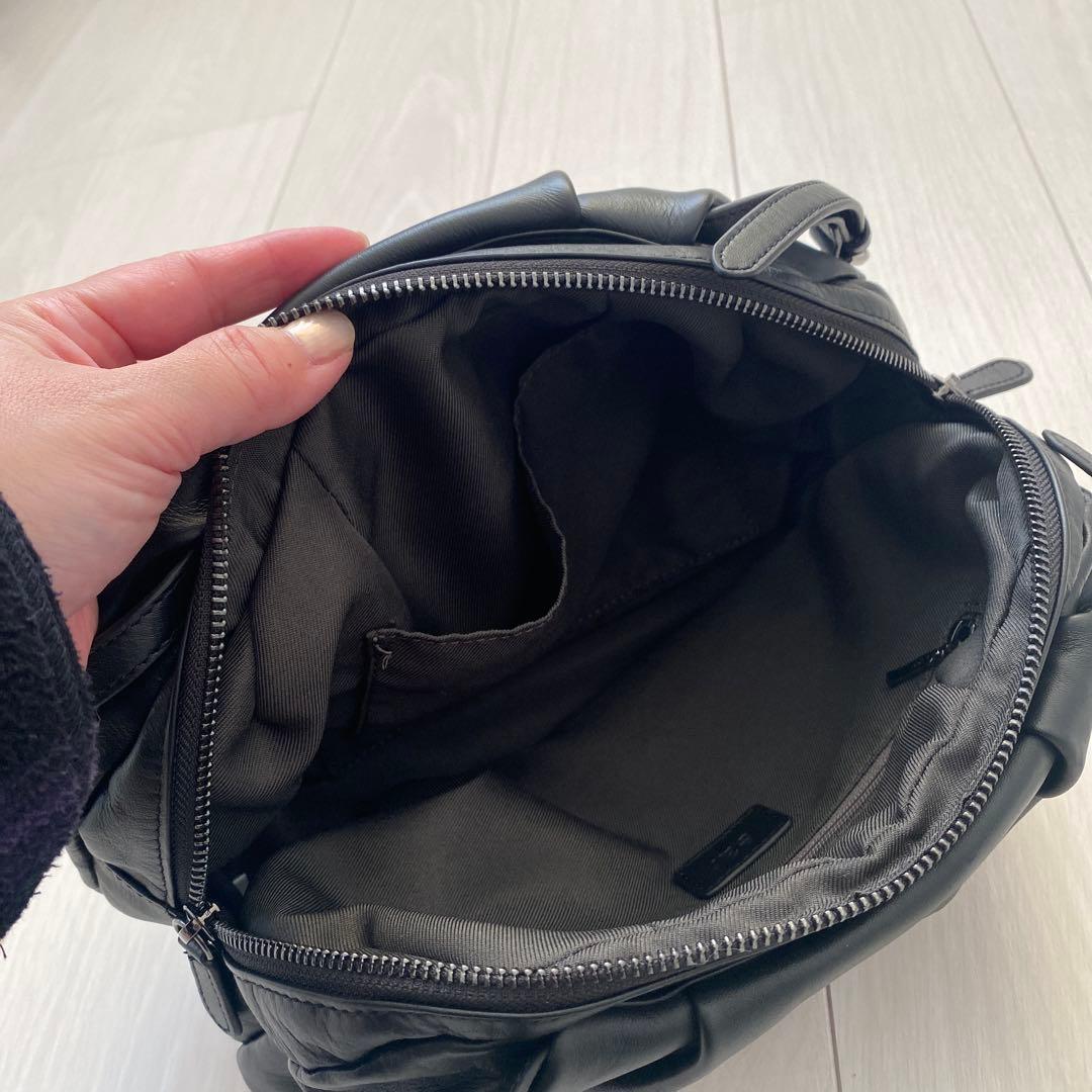 イア　パピヨネ　コロンボストンバッグ