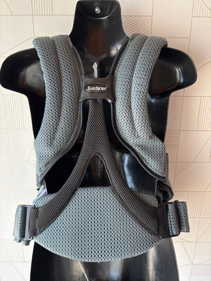 ベビービョルン　MOVE　エアリーメッシュ　セージグリーン　取扱説明書　箱付き