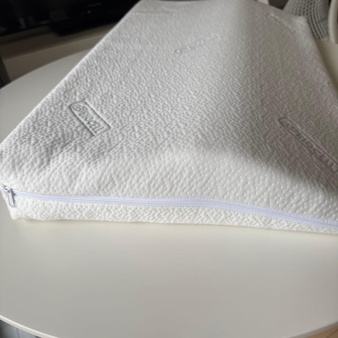 Sealy Latex Pillow ベッドピロー