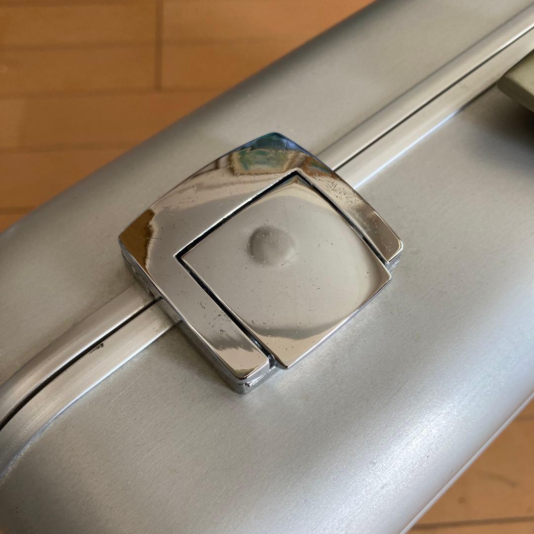 カバン　アタッシュケース　ゼロハリバートン　米国製　希少　ビンテージ