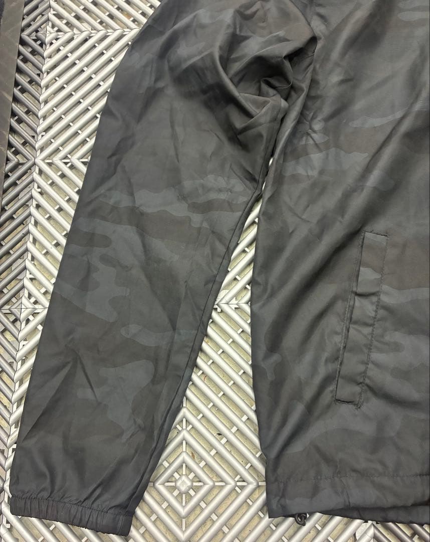 美品！ブラックカモ！バスブリゲード ライトウェイト ウィンドブレーカー