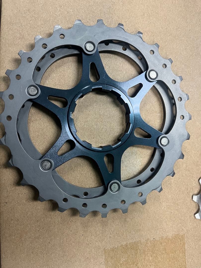 パーツ DURA-ACE CS-R9100 11-28T